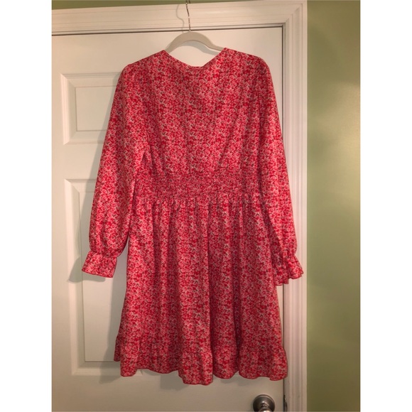 NWT Ditsy Floral Dress - Picture 5 of 5